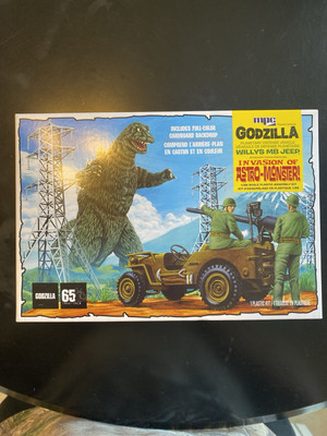 GODZILLA Invasion of Astro Monster 1/25 Scale Plastic Assembly Kit, Mint In Box-image