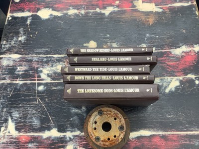 Lot of 5 Louis L'Amour Leatherette Collector Novels-image