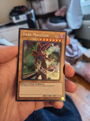 Yugioh Dark Magician CT14-EN001 Limited Secret Rare-image