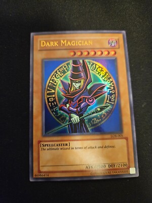 Yu-Gi-Oh! Dark Magician LOB-005 Ultra Rare 2010 Reprint Light Played-image