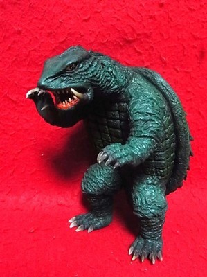 Toy Figure Kaiyodo Showa Gamera Godzilla Monster Soft Vinyl Kit-image