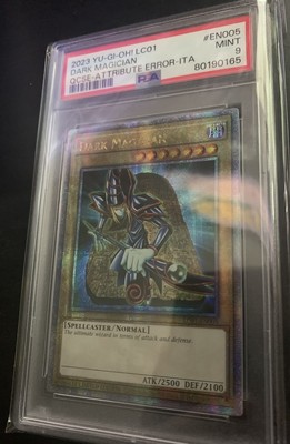 Yu-Gi-Oh Dark Magician LC01-EN005  Quarter Century Italian Error PSA 9-image