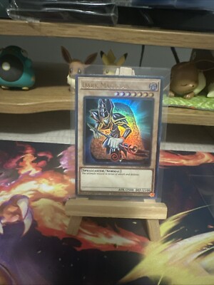 Yugioh Dark Magician LC01-EN005 Ultra Rare Limited Edition NM-image
