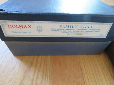 Vintage Holman HOLY BIBLE leather bound with the original box!~-image