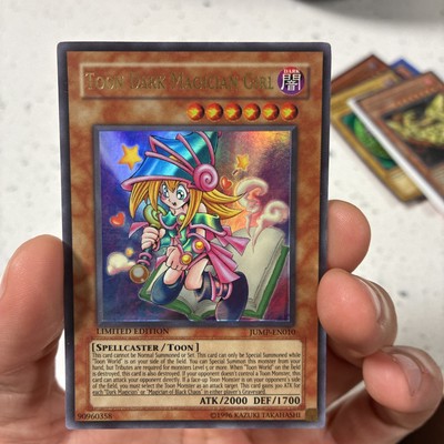Yu-Gi-Oh! Toon Dark Magician Girl JUMP-EN010 NM Ultra Rare-image