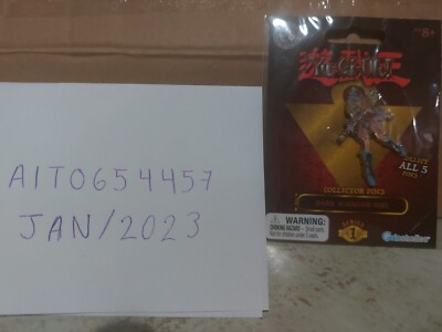 Dark Magician Girl Enamel Pin Yu-gi-oh COLLECTOR PIN SERIES 1 NIP Rare Yugioh-image